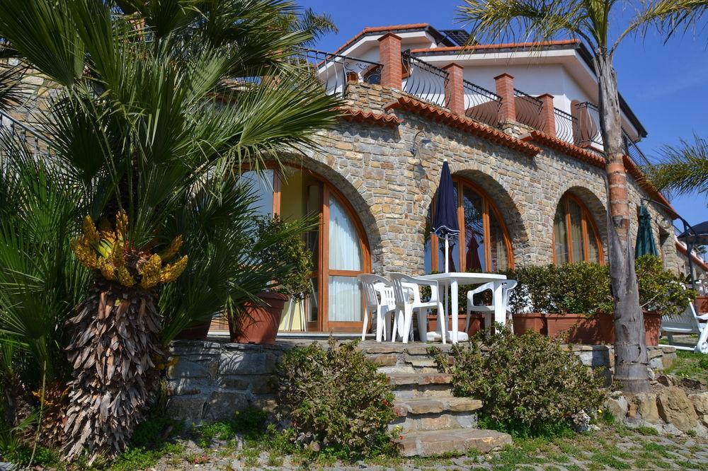 Le Terrazze Appartamenti Vacanze Σαν Ρέμο Εξωτερικό φωτογραφία